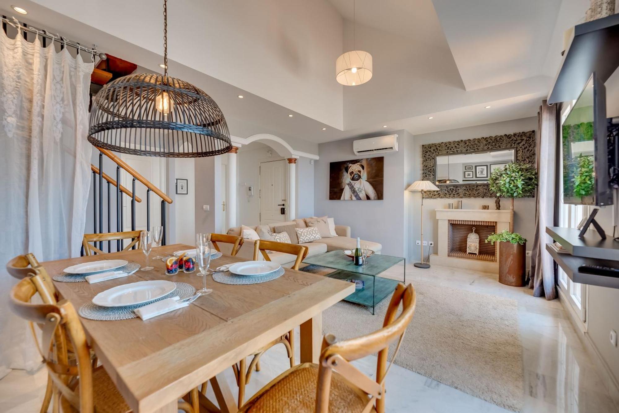Apartamento Elegant 2 Bdrm Penthouse With Bbq And Pools Marbella Exterior foto